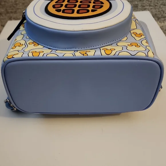Loungefly Disney Mickey Mouse Breakfast Waffle Scented Backpack. NWT - Picture 9 of 14